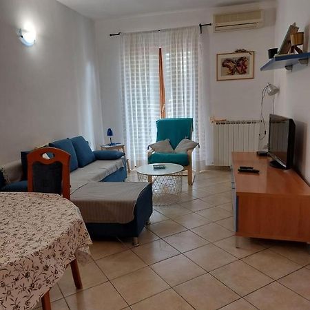 Apartments Graciela Pula Exterior foto